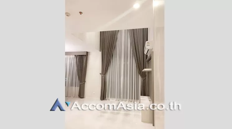 6  1 br Condominium For Sale in  ,Bangkok MRT Phetchaburi - ARL Makkasan at Villa Asoke AA24749