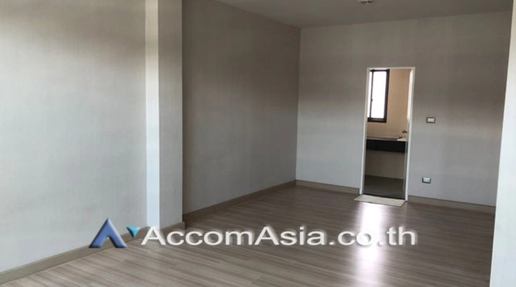 6  3 br House for rent and sale in Rama 3 ,Bangkok BTS Surasak AA24751