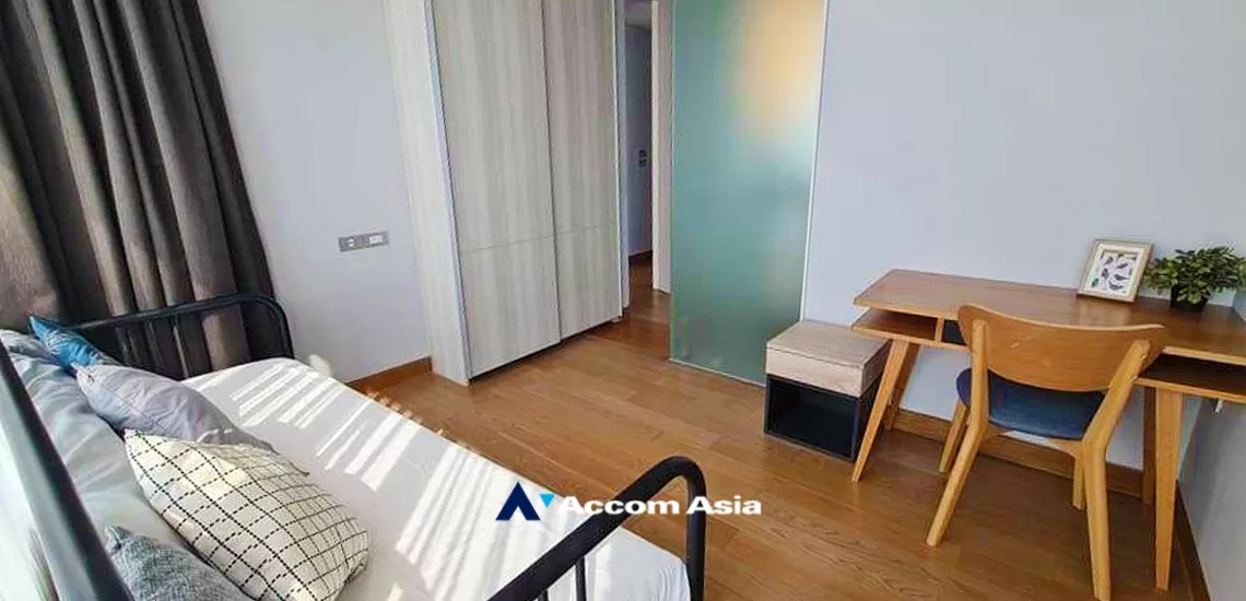 4  2 br Condominium For Rent in Sukhumvit ,Bangkok BTS Phrom Phong at The Lumpini 24 AA24756