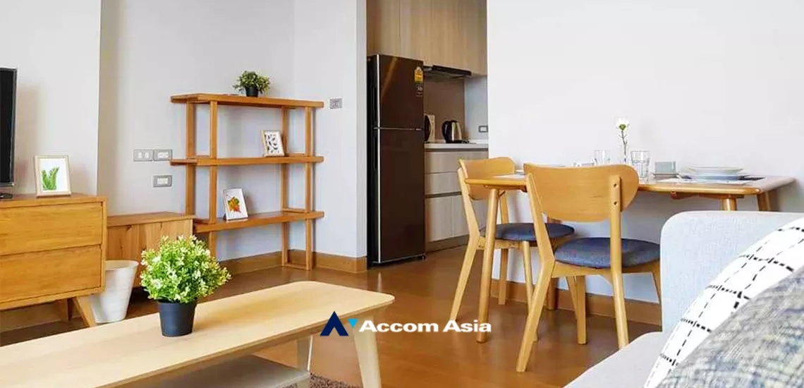  1  2 br Condominium For Rent in Sukhumvit ,Bangkok BTS Phrom Phong at The Lumpini 24 AA24756