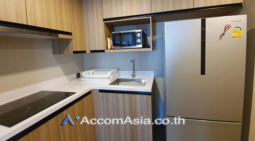 6  2 br Condominium For Sale in Ploenchit ,Bangkok BTS Chitlom at Na Vara Residence AA24763