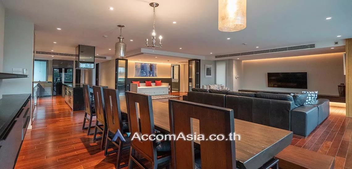 1  3 br Apartment For Rent in Sukhumvit ,Bangkok BTS Thong Lo at Modern style AA24765