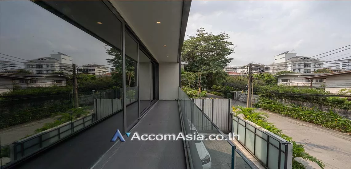 15  3 br Apartment For Rent in Sukhumvit ,Bangkok BTS Thong Lo at Modern style AA24765