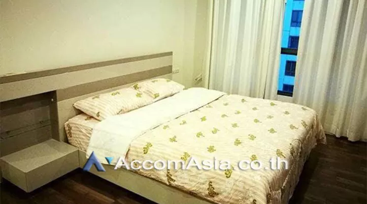 unit 2 Bedrooms  Condominium For Rent in Sukhumvit, Bangkok  near BTS Punnawithi (AA24767)