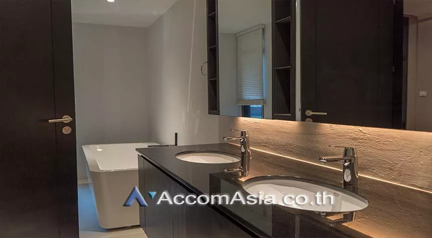 15  3 br Apartment For Rent in Sukhumvit ,Bangkok BTS Thong Lo at Modern style AA24768