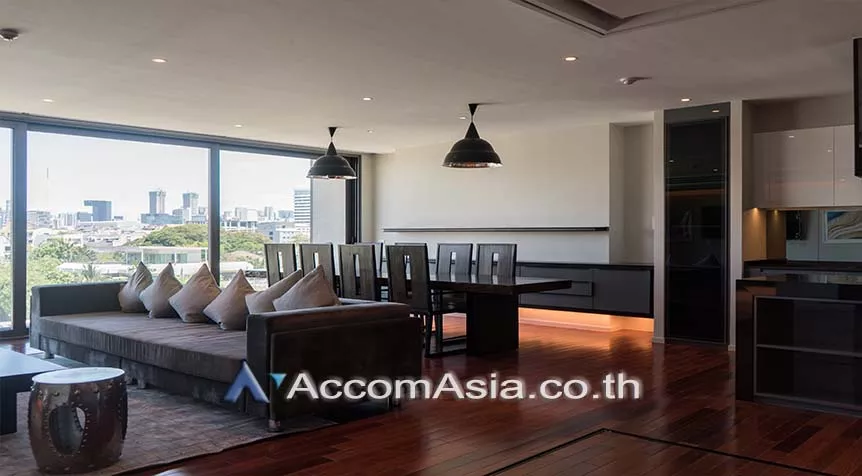 Big Balcony, Pet friendly |  Modern style Apartment  3 Bedroom for Rent BTS Thong Lo in Sukhumvit Bangkok