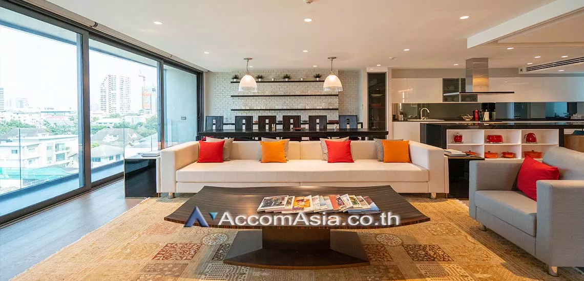 Big Balcony, Pet friendly |  3 Bedrooms  Apartment For Rent in Sukhumvit, Bangkok  near BTS Thong Lo (AA24771)