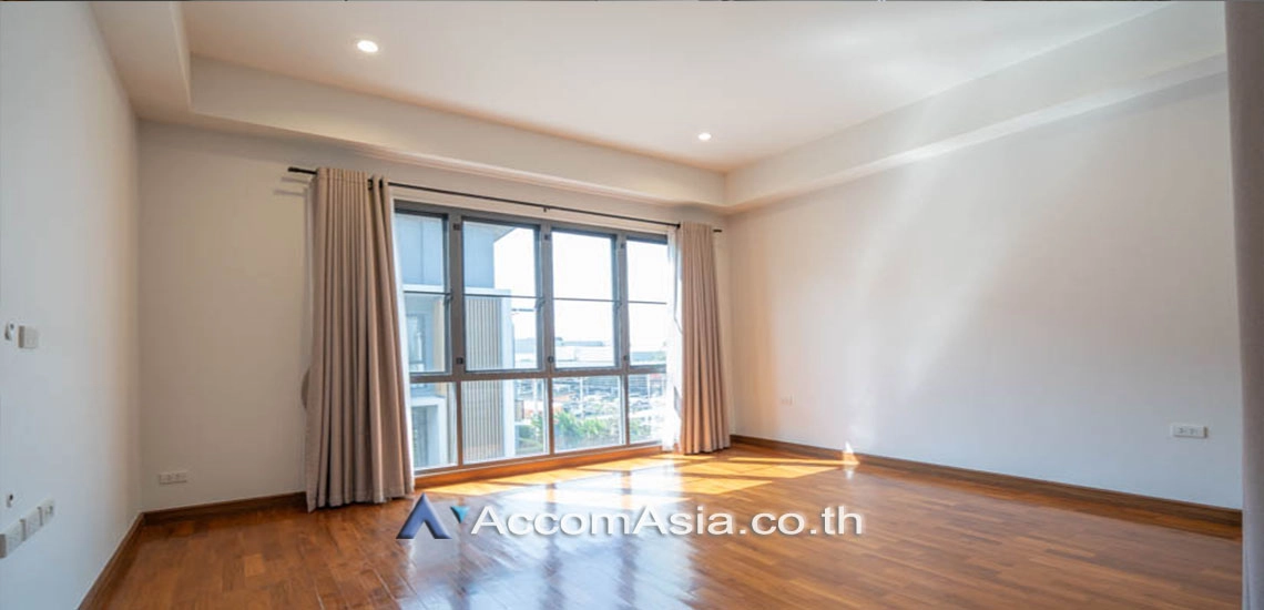 8  5 br House For Rent in Bang Na ,Bangkok BTS Bang Na at House in Compound AA24774