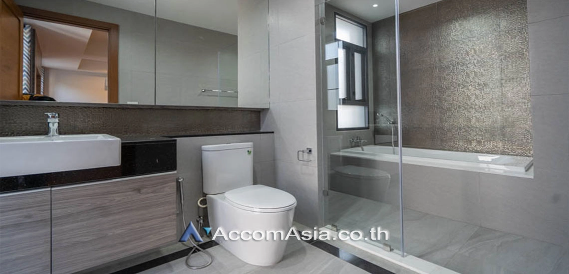 13  5 br House For Rent in Bang Na ,Bangkok BTS Bang Na at House in Compound AA24774