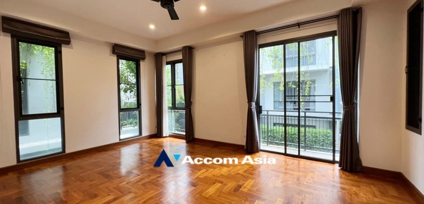 8  4 br House For Rent in Bang Na ,Bangkok BTS Bang Na at House in Compound AA24775