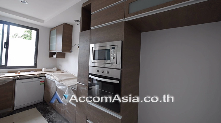  1  4 br House For Rent in Bangna ,Bangkok BTS Bang Na at House in Compound AA24776