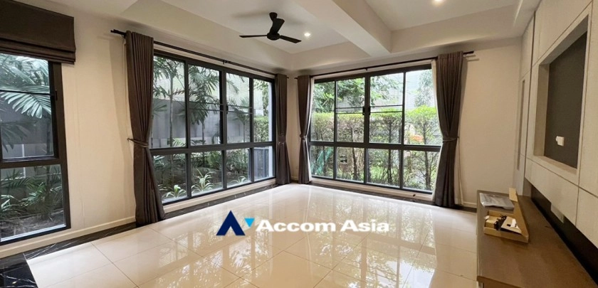 13  5 br House for rent and sale in Bang Na ,Bangkok BTS Bang Na at House in Compound AA24780