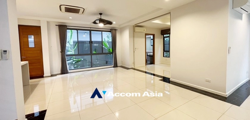 15  5 br House for rent and sale in Bang Na ,Bangkok BTS Bang Na at House in Compound AA24780