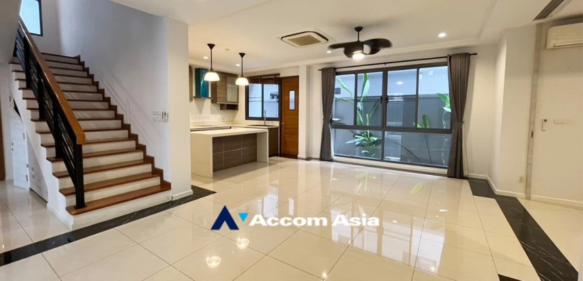 14  5 br House For Rent in Bangna ,Bangkok BTS Bang Na at House in Compound AA24780