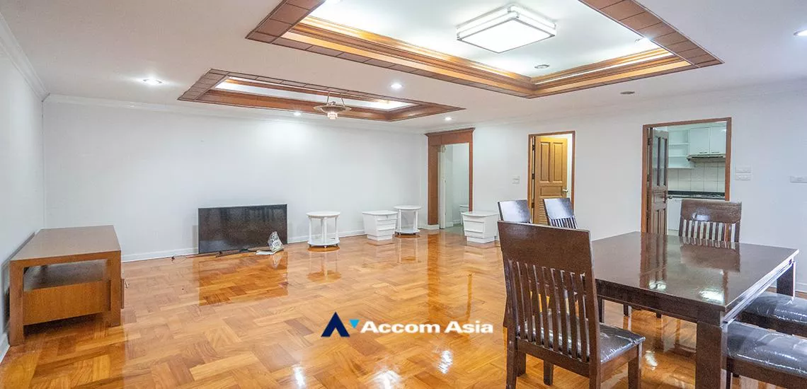  1  2 br Apartment For Rent in Sukhumvit ,Bangkok BTS Phrom Phong at Luxury fully serviced AA24784