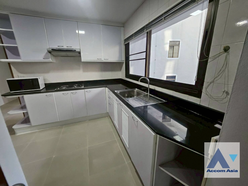 9  2 br Apartment For Rent in Sukhumvit ,Bangkok BTS Phrom Phong at Luxury fully serviced AA24784