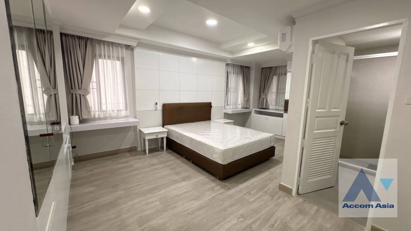 11  2 br Apartment For Rent in Sukhumvit ,Bangkok BTS Phrom Phong at Luxury fully serviced AA24784