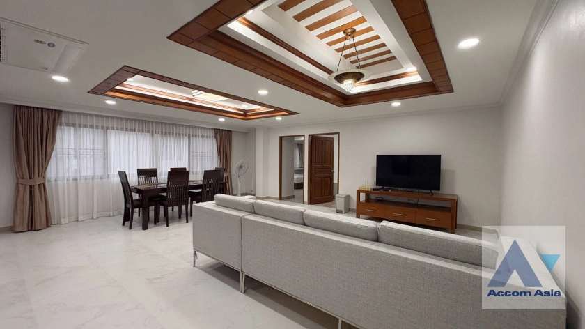 unitBig Balcony, Pet friendly |  2 Bedrooms  Apartment For Rent in Sukhumvit, Bangkok  near BTS Phrom Phong (AA24784)