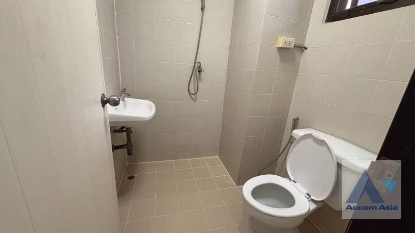 27  2 br Apartment For Rent in Sukhumvit ,Bangkok BTS Phrom Phong at Luxury fully serviced AA24784