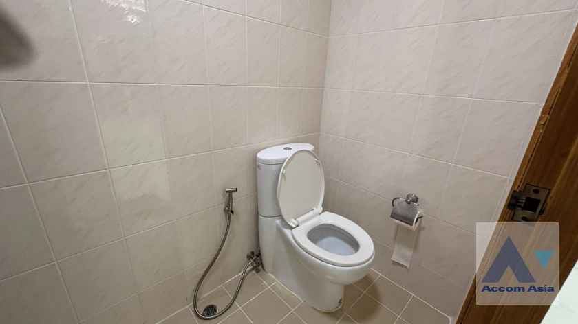 28  2 br Apartment For Rent in Sukhumvit ,Bangkok BTS Phrom Phong at Luxury fully serviced AA24784