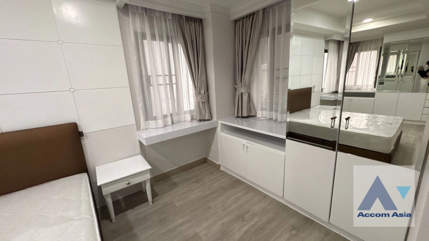 14  2 br Apartment For Rent in Sukhumvit ,Bangkok BTS Phrom Phong at Luxury fully serviced AA24784