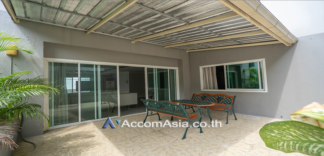 unitBig Balcony, Pet friendly |  2 Bedrooms  Apartment For Rent & Sale in Sukhumvit, Bangkok  near BTS Phrom Phong (AA24785)