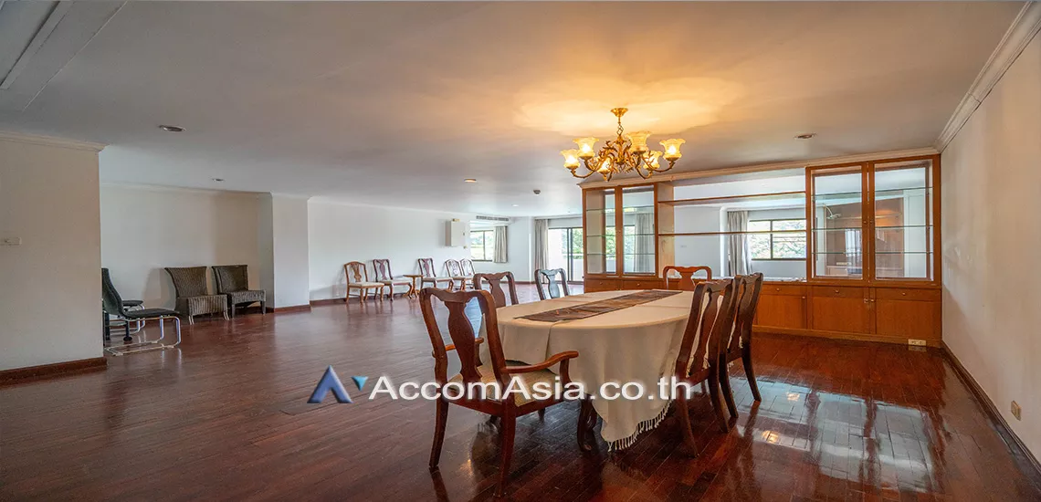 Liang Garden Condominium  4 Bedroom for Sale & Rent BRT Thanon Chan in Sathorn Bangkok