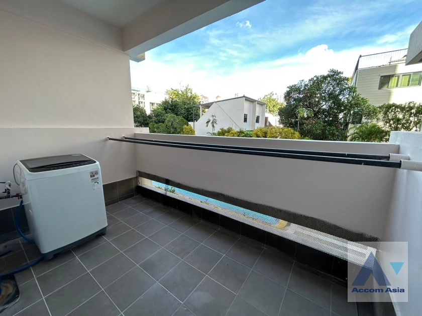 22  3 br Condominium For Rent in Sukhumvit ,Bangkok BTS Thong Lo at Karuehart Thongthip AA24799