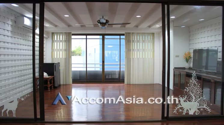4  4 br Apartment For Rent in Sukhumvit ,Bangkok BTS Thong Lo at Perfect For Big Families AA24801