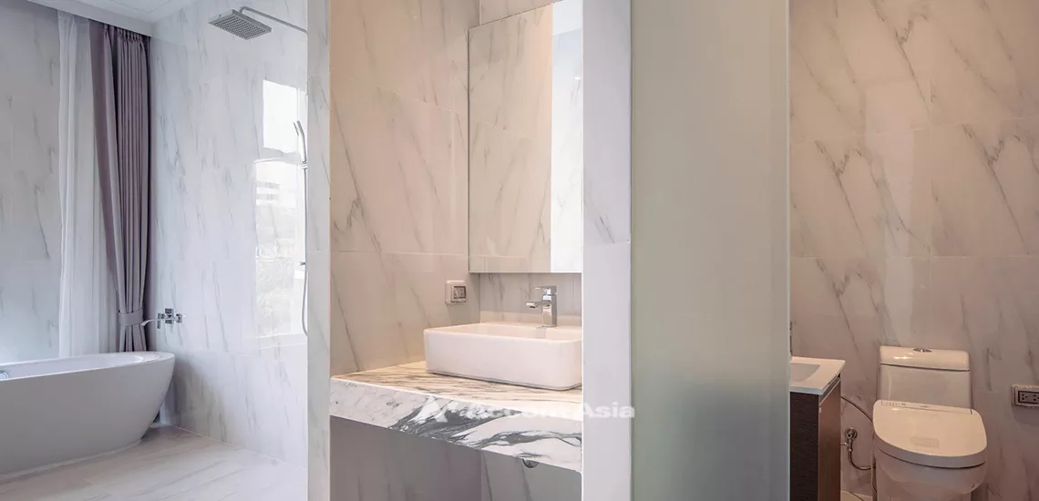 unitDuplex Condo |  1 Bedroom  Apartment For Rent in Sukhumvit, Bangkok  near BTS Thong Lo (AA24803)