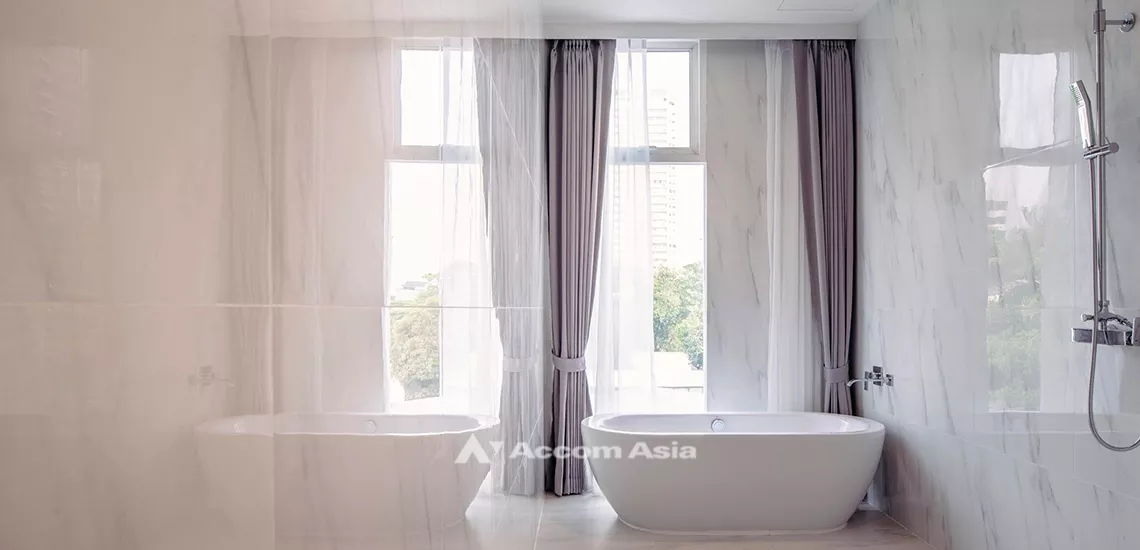 Duplex Condo |  1 Bedroom  Apartment For Rent in Sukhumvit, Bangkok  near BTS Thong Lo (AA24803)