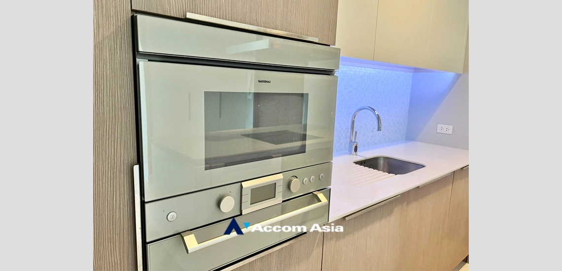 10  2 br Condominium for rent and sale in Ploenchit ,Bangkok BTS Ratchadamri - MRT Silom at 185 Rajadamri AA24815