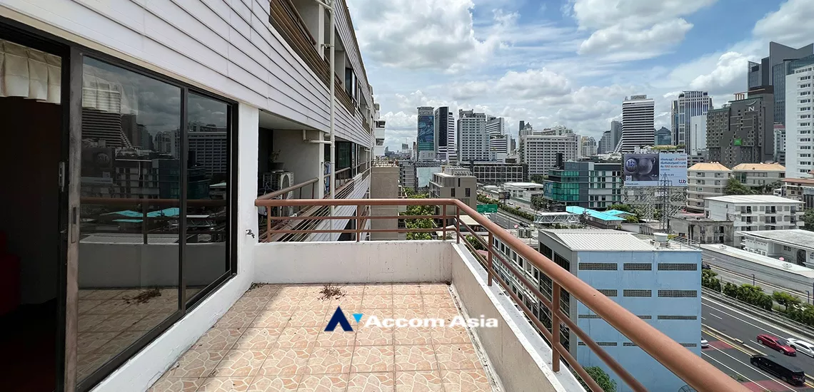  2  3 br Condominium For Sale in Ploenchit ,Bangkok BTS Ploenchit at Baan Ploenchit AA24843