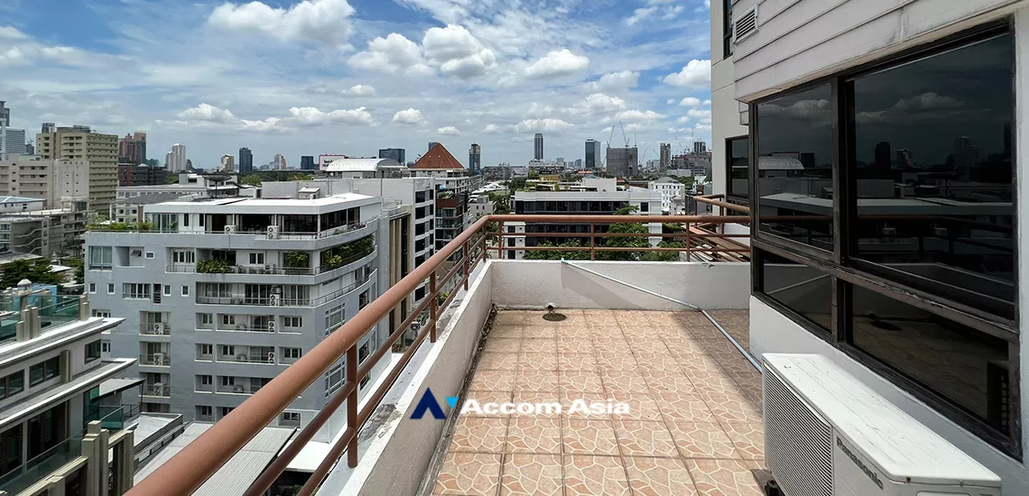 22  3 br Condominium For Sale in Ploenchit ,Bangkok BTS Ploenchit at Baan Ploenchit AA24843