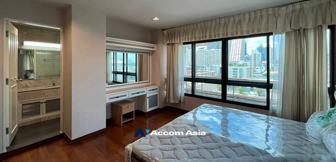 12  3 br Condominium For Sale in Ploenchit ,Bangkok BTS Ploenchit at Baan Ploenchit AA24843