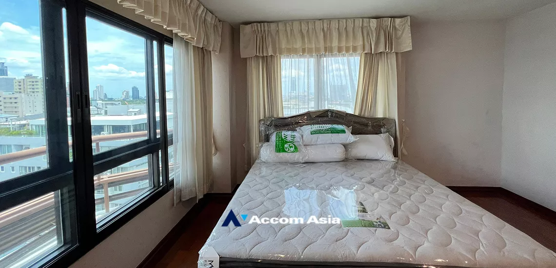 9  3 br Condominium For Sale in Ploenchit ,Bangkok BTS Ploenchit at Baan Ploenchit AA24843