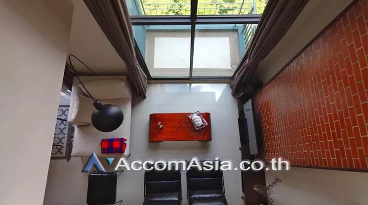  1  1 br Condominium For Sale in Phaholyothin ,Bangkok MRT Phetchaburi - ARL Makkasan at Villa Asoke AA24848