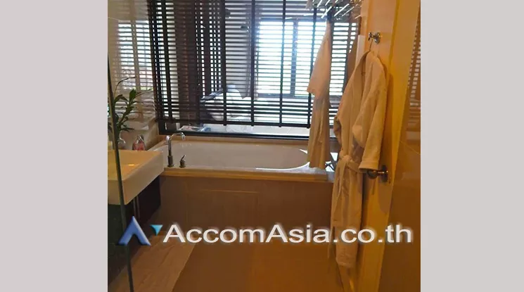 8  1 br Condominium For Sale in Phaholyothin ,Bangkok MRT Phetchaburi - ARL Makkasan at Villa Asoke AA24848