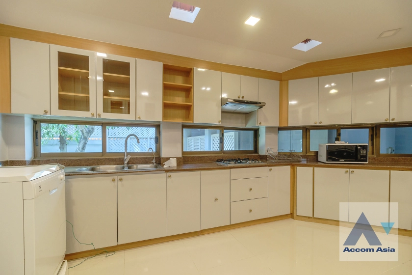 15  4 br House For Rent in Sathorn ,Bangkok BTS Saint Louis 6000303