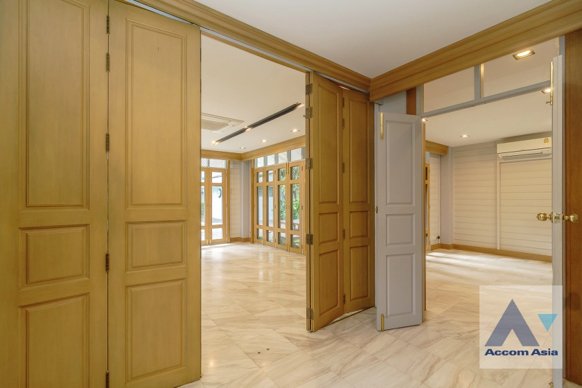 20  4 br House For Rent in Sathorn ,Bangkok BTS Saint Louis 6000303