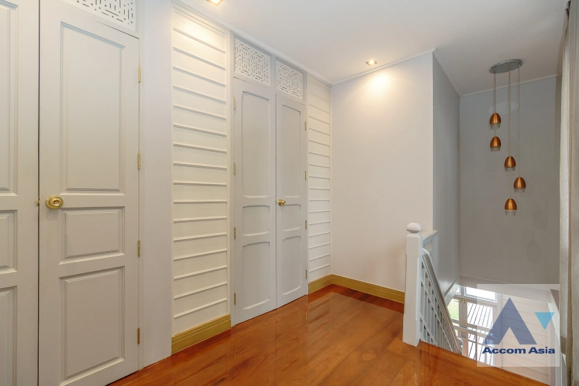 25  4 br House For Rent in Sathorn ,Bangkok BTS Saint Louis 6000303