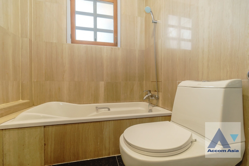 30  4 br House For Rent in Sathorn ,Bangkok BTS Saint Louis 6000303