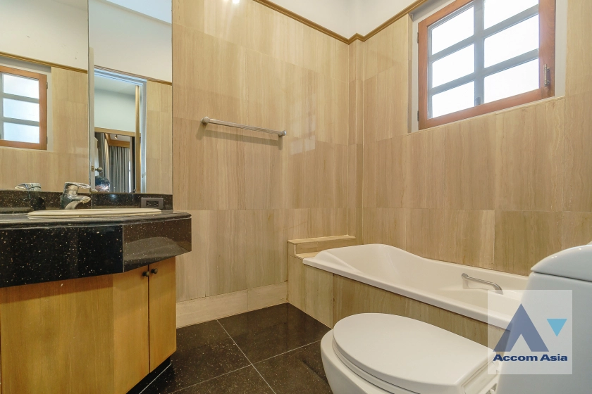 29  4 br House For Rent in Sathorn ,Bangkok BTS Saint Louis 6000303