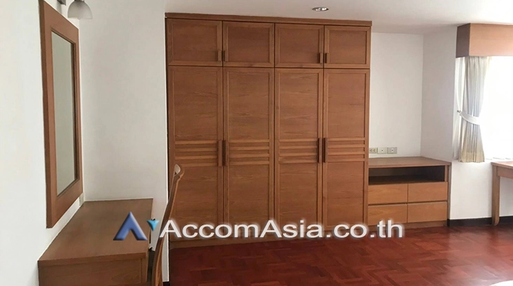 unitBig Balcony | Regent On The Park 3