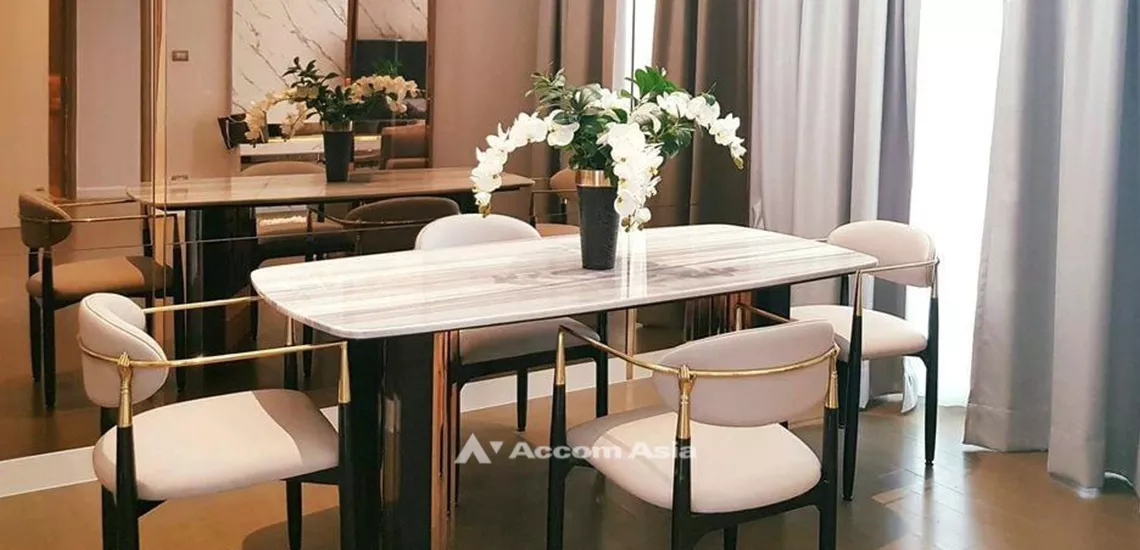  1  1 br Condominium For Rent in Ploenchit ,Bangkok BTS Ratchadamri at Magnolias Ratchadamri Boulevard AA24898