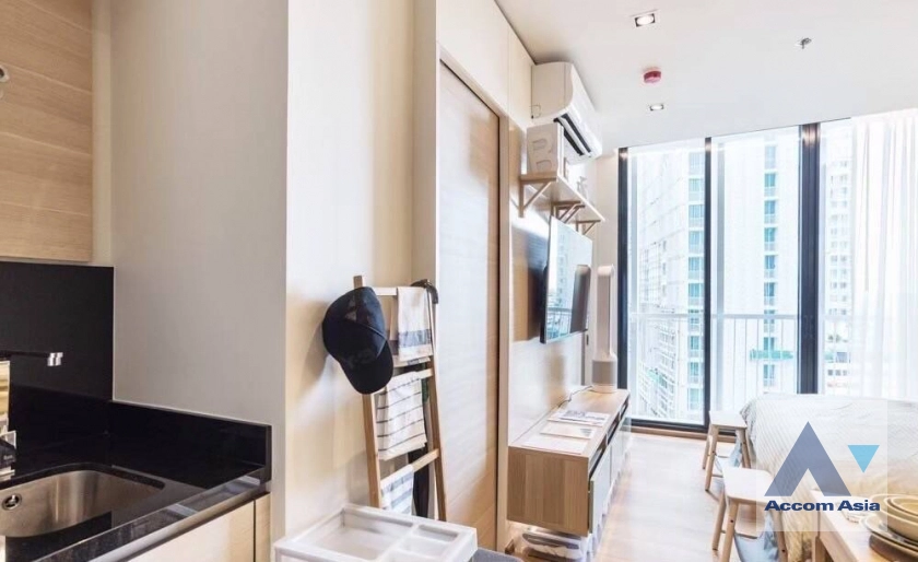 unit 1 Bedroom  Condominium For Rent & Sale in Sukhumvit, Bangkok  near BTS Phrom Phong (AA24903)