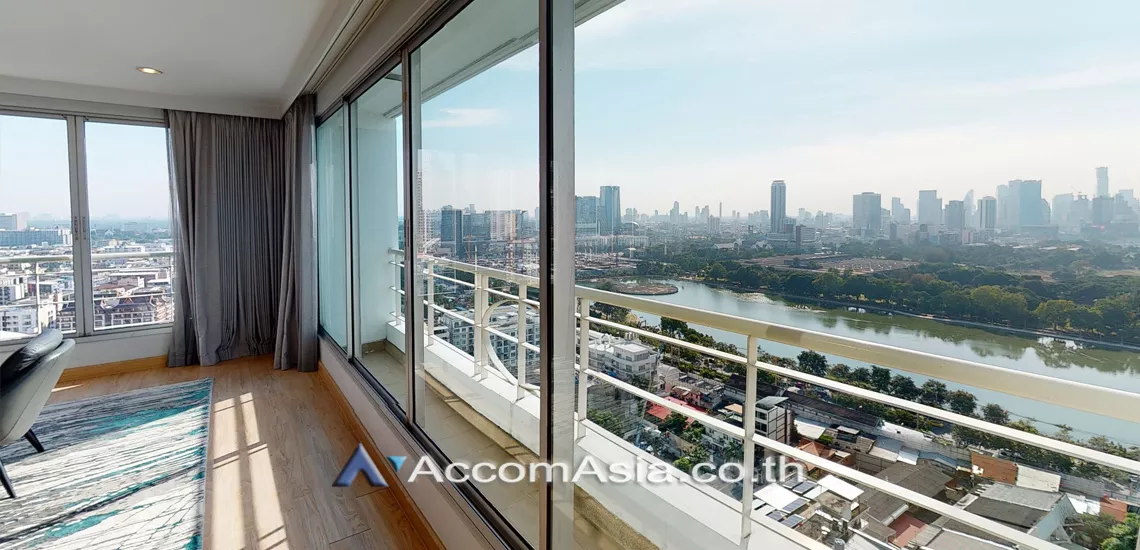 5  3 br Apartment For Rent in Sukhumvit ,Bangkok BTS Asok - MRT Sukhumvit at Perfect for living of family AA24905