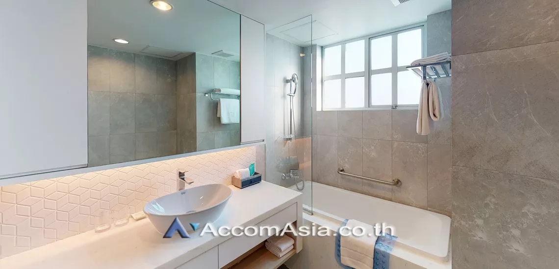 12  3 br Apartment For Rent in Sukhumvit ,Bangkok BTS Asok - MRT Sukhumvit at Perfect for living of family AA24905