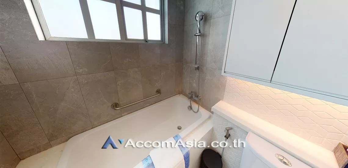 16  3 br Apartment For Rent in Sukhumvit ,Bangkok BTS Asok - MRT Sukhumvit at Perfect for living of family AA24905