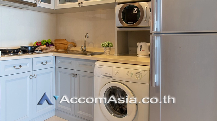 unit 2 Bedrooms  Apartment For Rent in Sukhumvit, Bangkok  near BTS Thong Lo (AA24911)